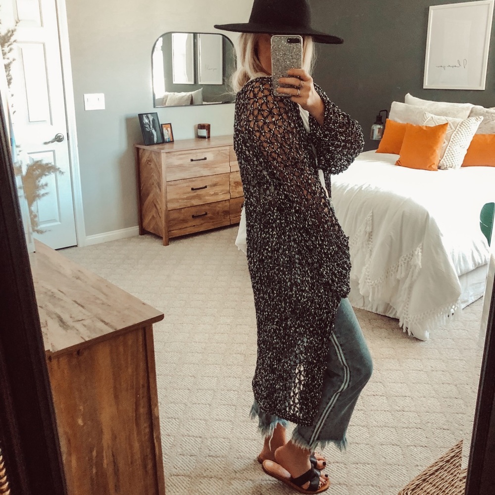 NWOT Primi Black and White Longline Cardigan